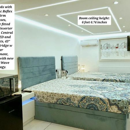 Air Conditioned Modern Double Bed Room With Private Attached Bathroom - Free Parking - Near London Heathrow Airport & Southall Broadway Dış mekan fotoğraf